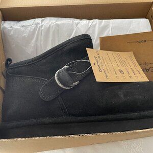 BearPaw NWT 12 M